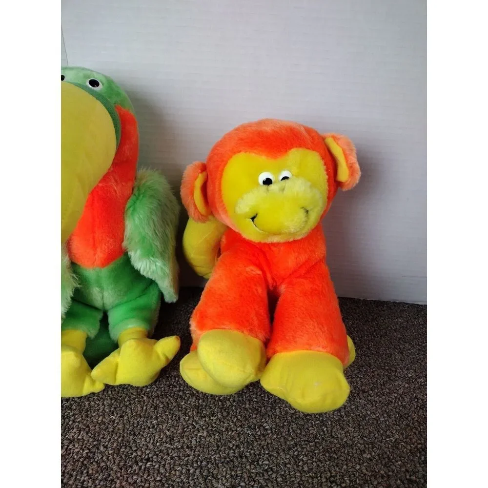 2- Dole Bananimals Orange Banachimp Plush & Green Tucan Vintage 80s Stuffed Toy